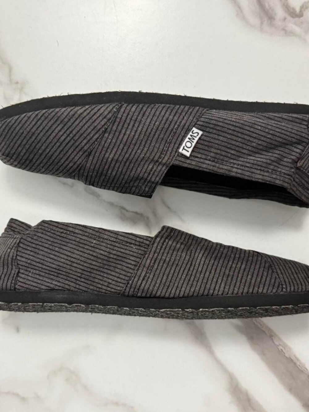 TOMS Women's Black and Grey Loafers